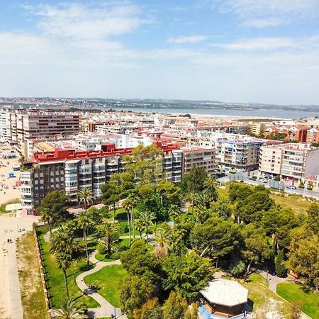 Апартаменты Apartamento Sol Y Playa Торевьиа Экстерьер фото