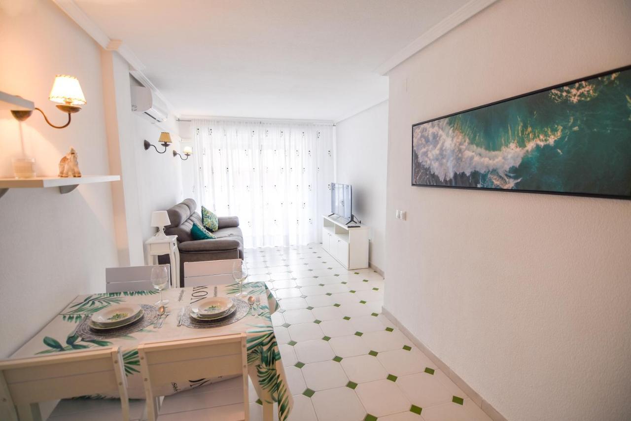 Апартаменты Apartamento Sol Y Playa Торевьиа Экстерьер фото