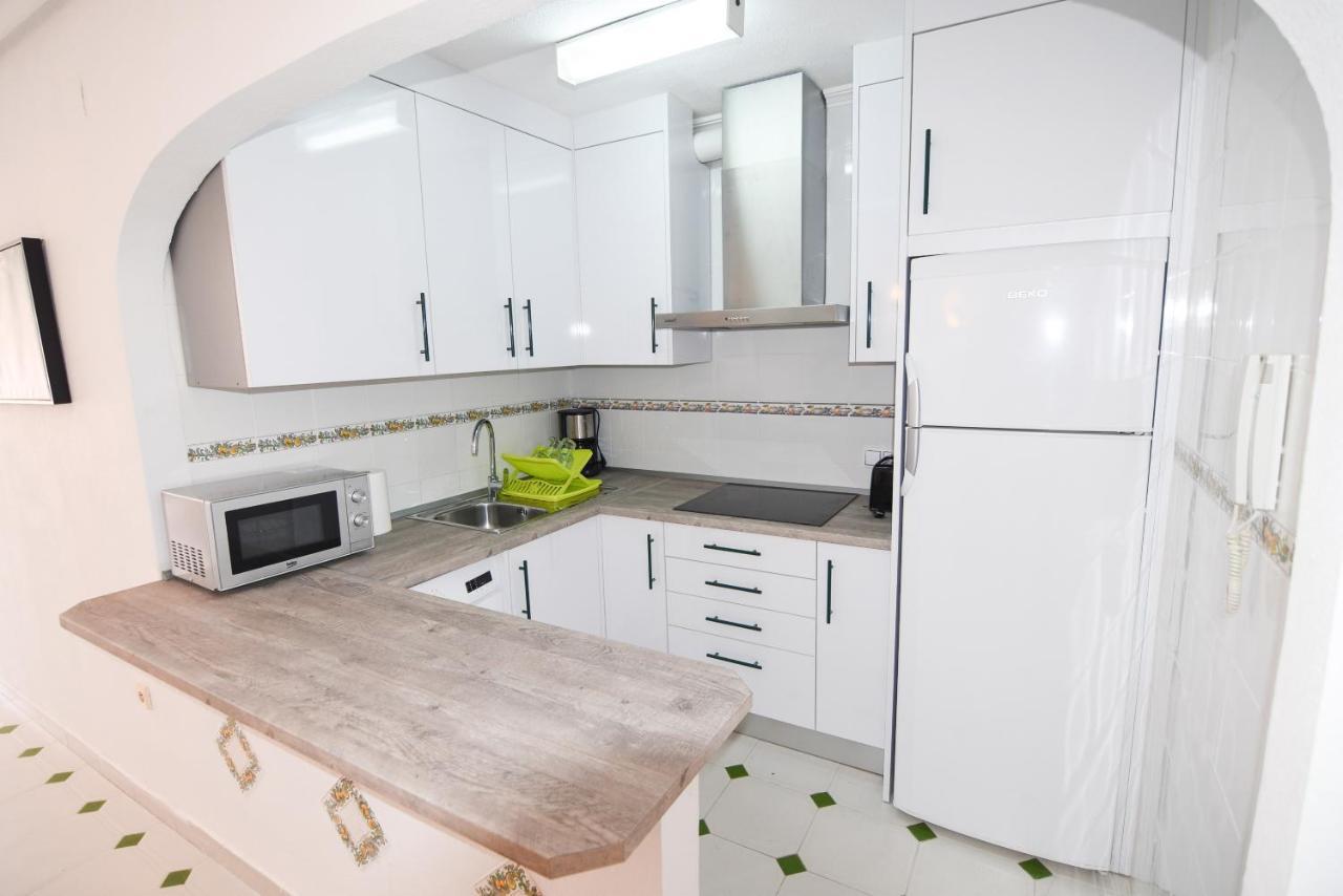 Апартаменты Apartamento Sol Y Playa Торевьиа Экстерьер фото